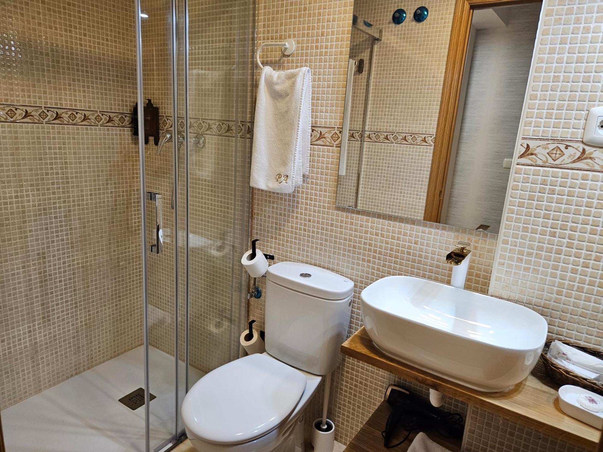 Apartamentos Palacio Azcarate Calle Calvario Ezcaray Eksteriør billede