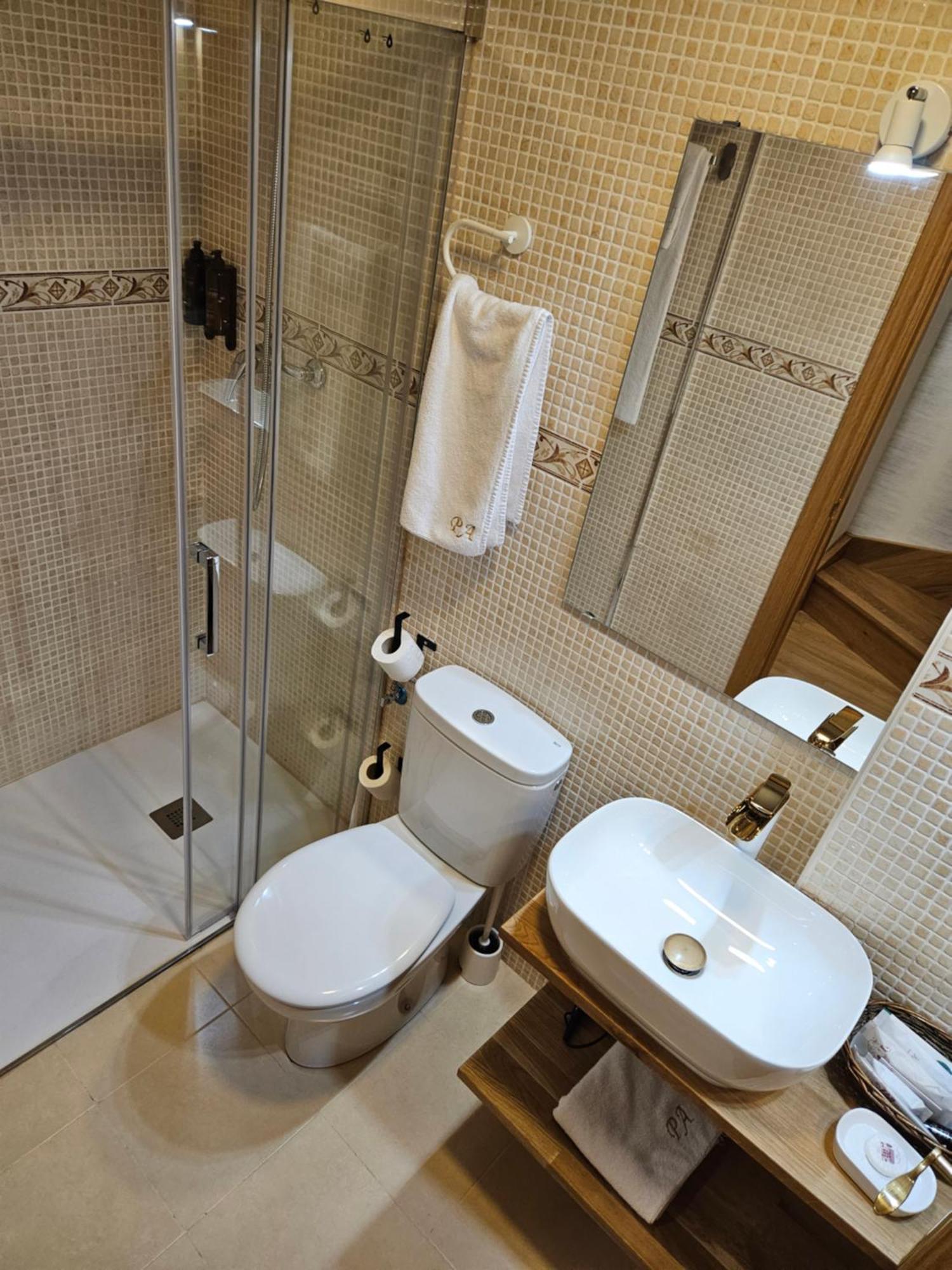 Apartamentos Palacio Azcarate Calle Calvario Ezcaray Eksteriør billede