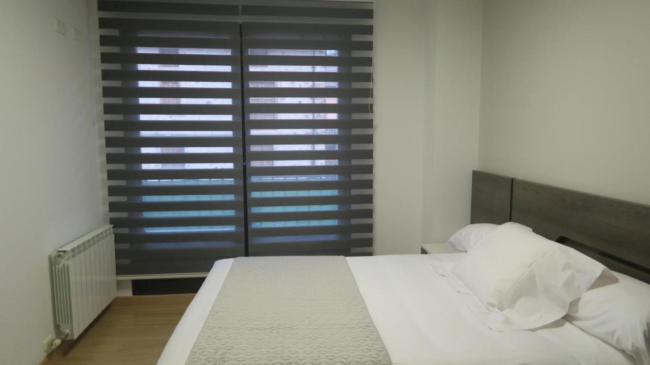 Apartamentos Palacio Azcarate Calle Calvario Ezcaray Eksteriør billede