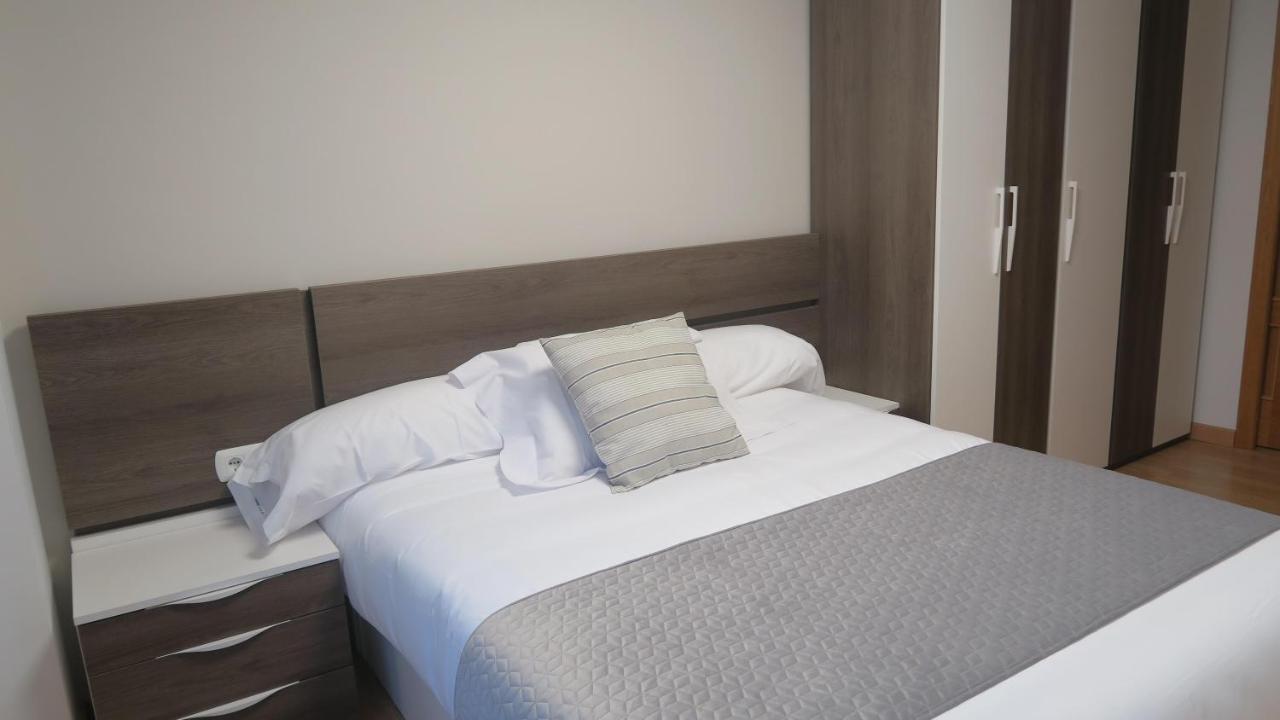 Apartamentos Palacio Azcarate Calle Calvario Ezcaray Eksteriør billede